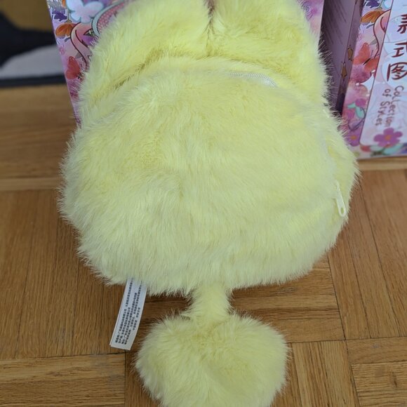 Liila's Marshmallow Bunny Bags set of 2 yellow Castle Bride blind box plush - Picture 6 of 9